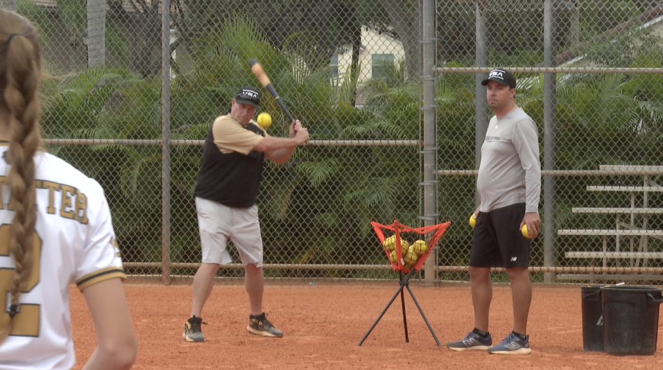 Two Palm Beach County nonprofits are expanding youth softball with affordable, accessible programs — WPTV Sports, Round Rock Sports news