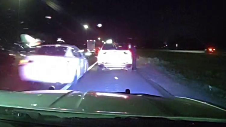 Dashcam video shows driver sideswiping Hays County deputy’s patrol vehicle on I-35 — KVUE (Austin)